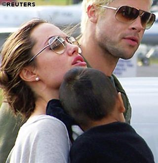 Brad Pitt Angelina Jolie Family Pic